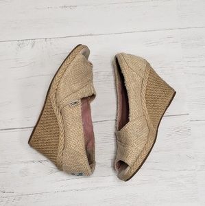 Women's Beige Cavas Tom's Wedges